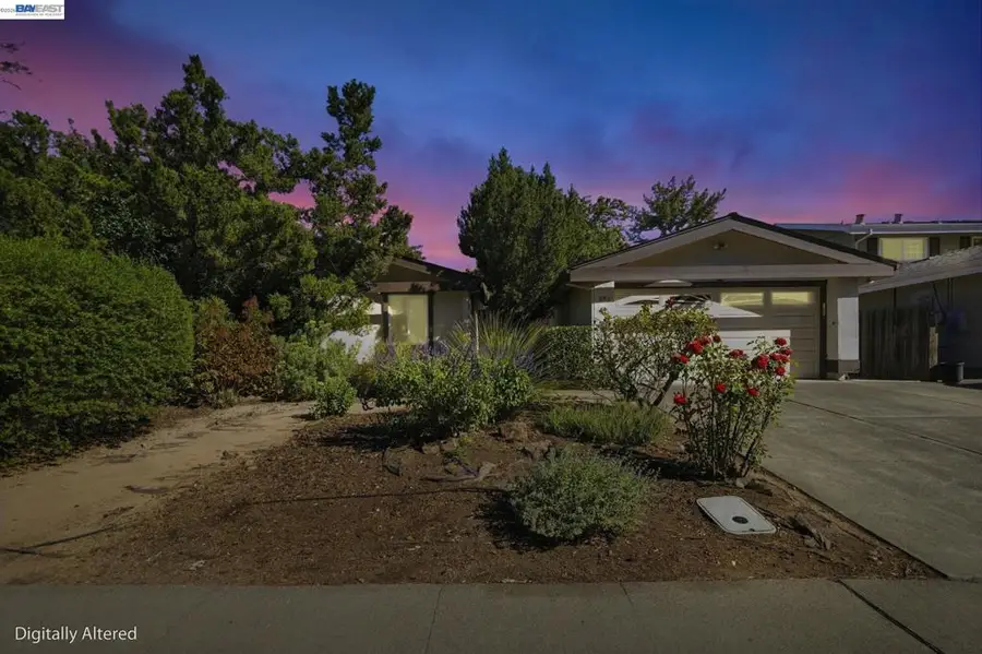 336 Encina Ave, Davis, CA 95616 - #2