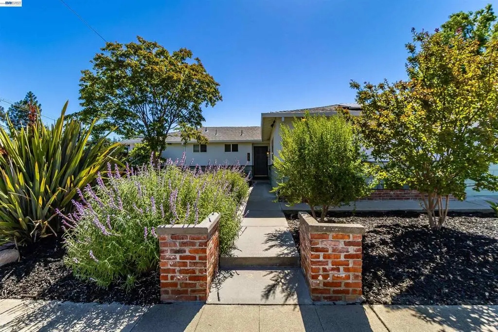 1042 Nielsen Lane, Livermore, CA 94550 - #1