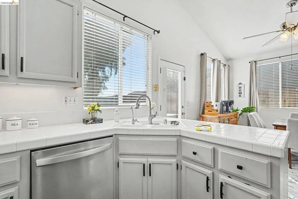 678 Rubier Way, Rio Vista, CA 94571 - #1