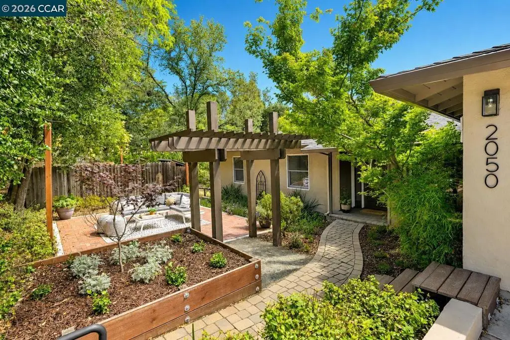 2050 Blackwood Dr, Walnut Creek, CA 94596 - #1