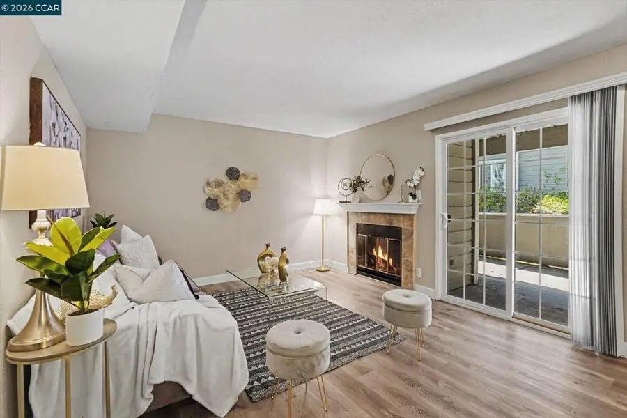 485 Canyon Oaks Dr #J, Oakland, CA 94605 - #3