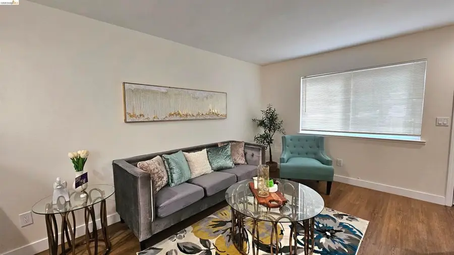 1826 Vicksburg Ave, Oakland, CA 94601 - #3