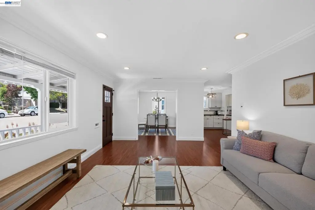 20556 Forest Ave, Castro Valley, CA 94546 - #1