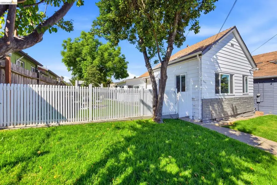 3007 Bona St, Oakland, CA 94601 - #2