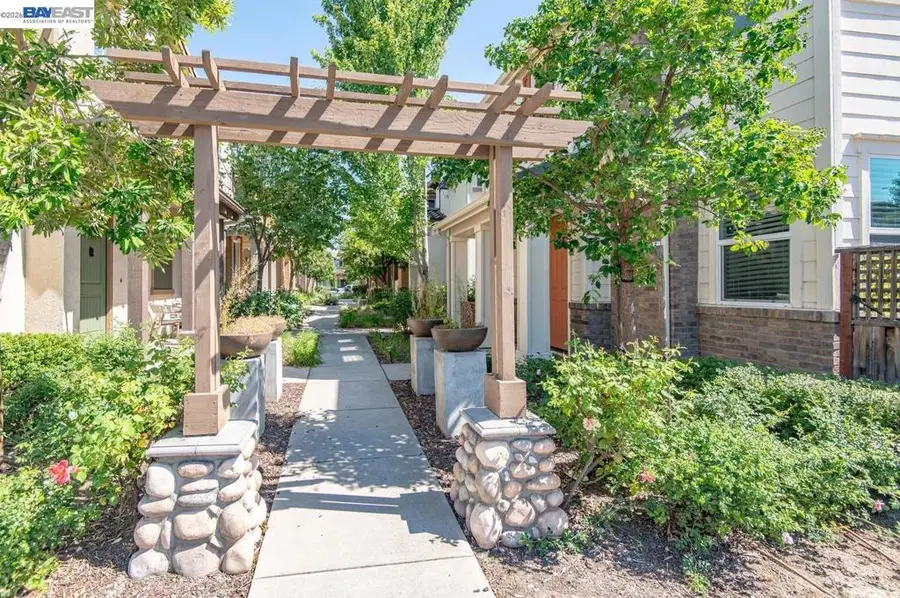 205 Stratus Cmn, Livermore, CA 94550 - #2