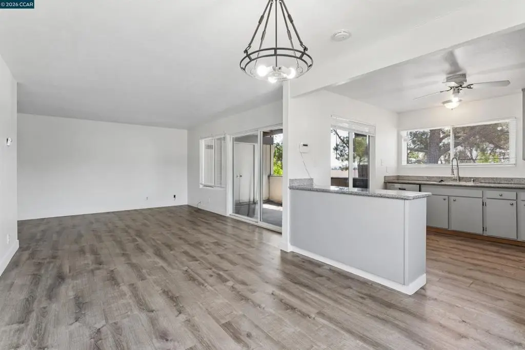 355 Parkview Ter #7, Vallejo, CA 94589 - #1