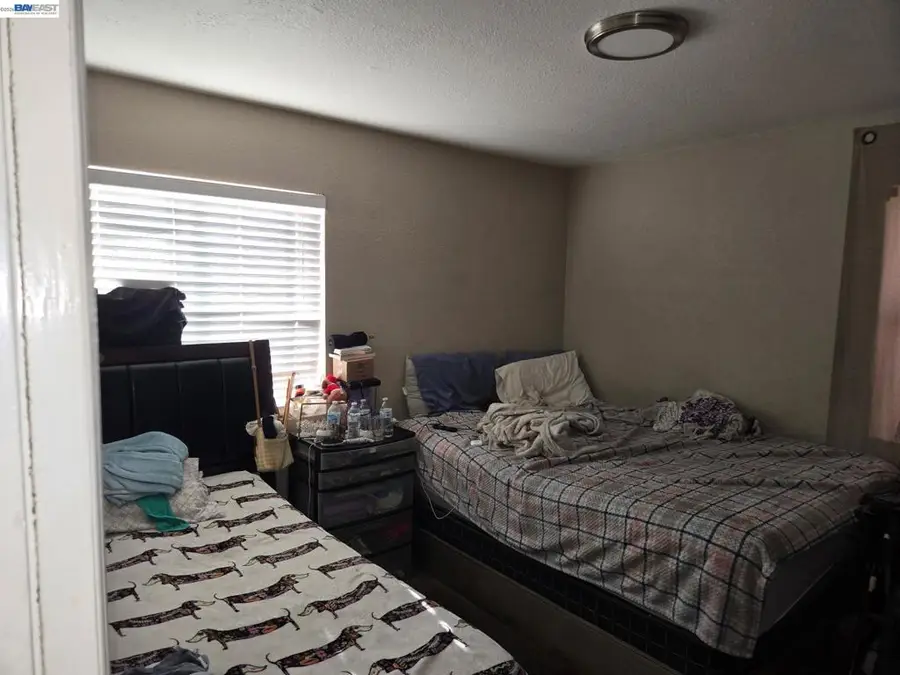 1409 Pennsylvania, Richmond, CA 94801 - #2