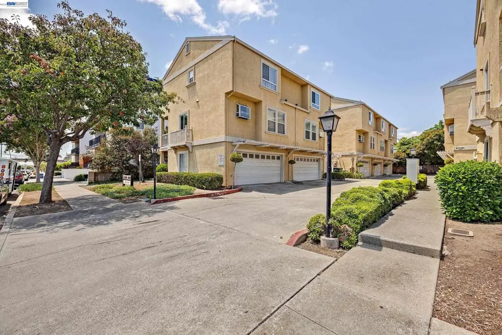 260 Estabrook St, San Leandro, CA 94577 - #1