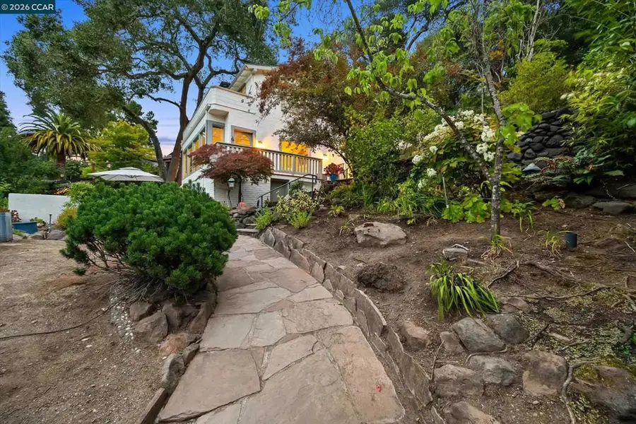 112 Camino Sobrante, Orinda, CA 94563 - #3