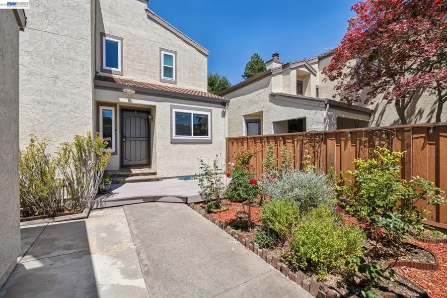 28086 Thorup Ln, Hayward, CA 94542 - #2