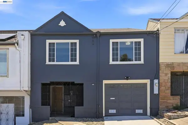 780 Goettingen St, San Francisco, CA 94134