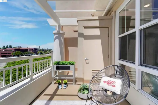 20488 Stevens Creek Blvd #2302, Cupertino, CA 95014