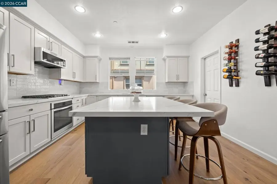 1147 Martin Luther King Dr, Hayward, CA 94541 - #2
