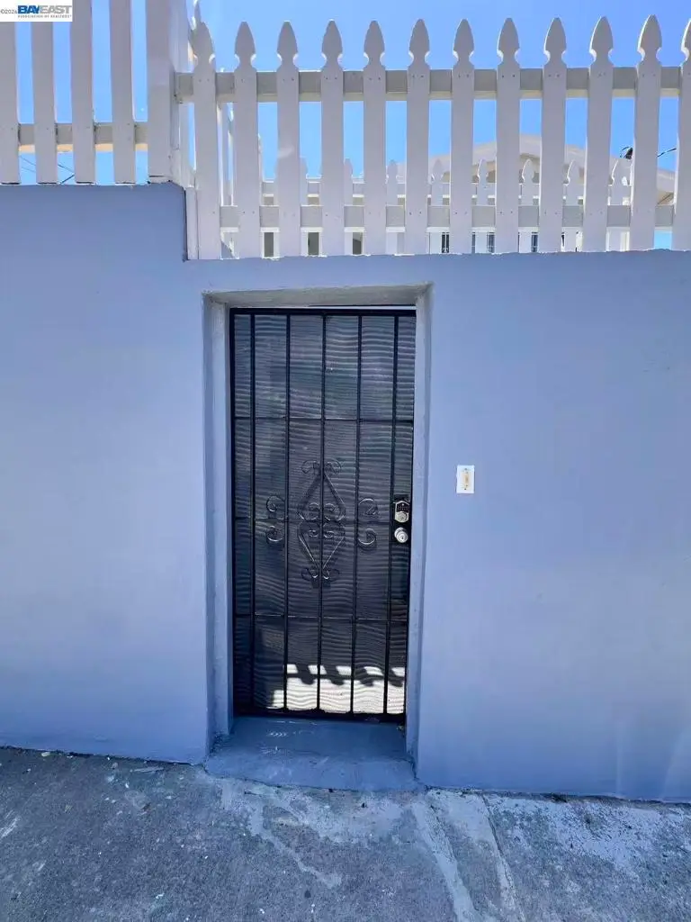 3325 Macarthur Blvd, Oakland, CA 94602 - #2