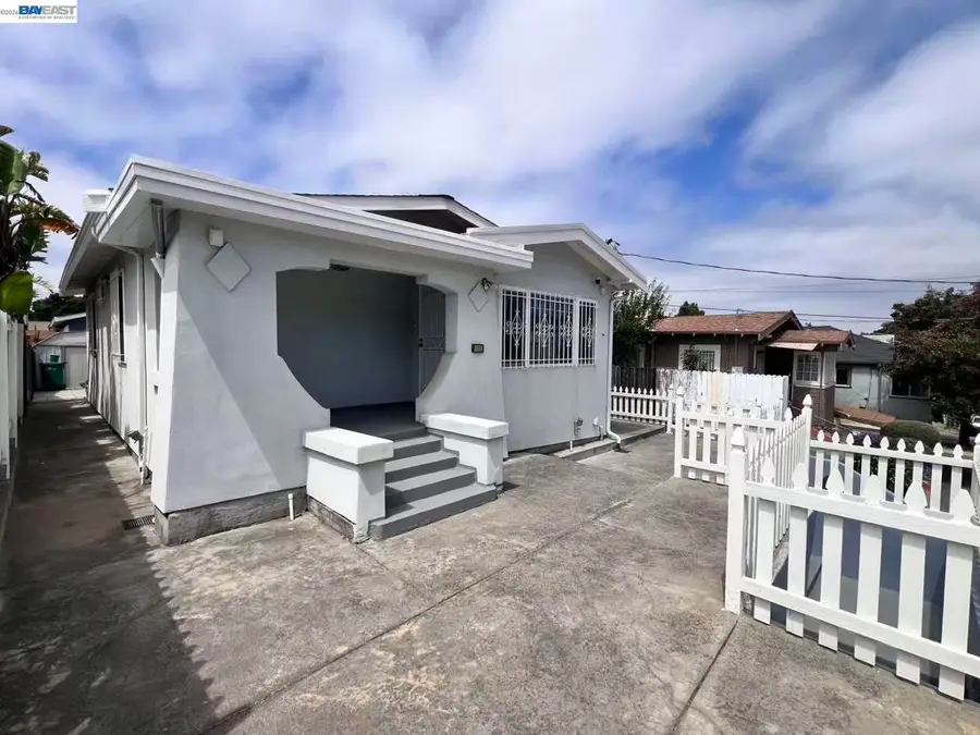 3325 Macarthur Blvd, Oakland, CA 94602 - #3