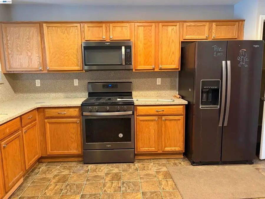 1112 Yellowhammer Dr, Patterson, CA 95363 - #3