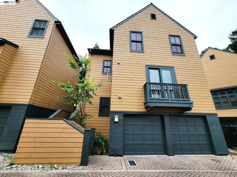 19 Edgewood Pl, Belmont, CA 94002 - #2