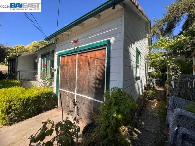 2080 East Ave, Hayward, CA 94541 - #1