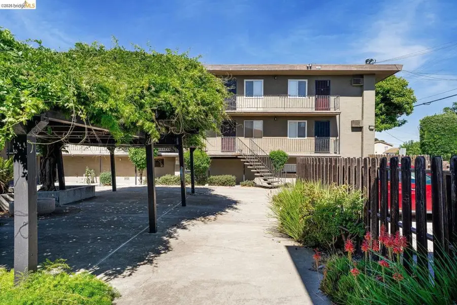 20 E 16th St, Antioch, CA 94509 - #2