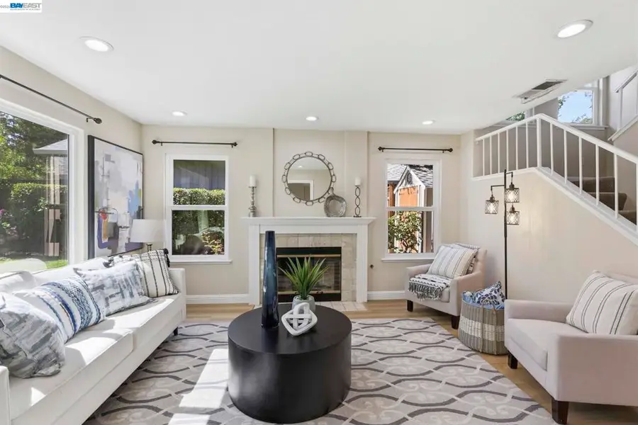 3711 Kamp Dr, Pleasanton, CA 94588 - #3