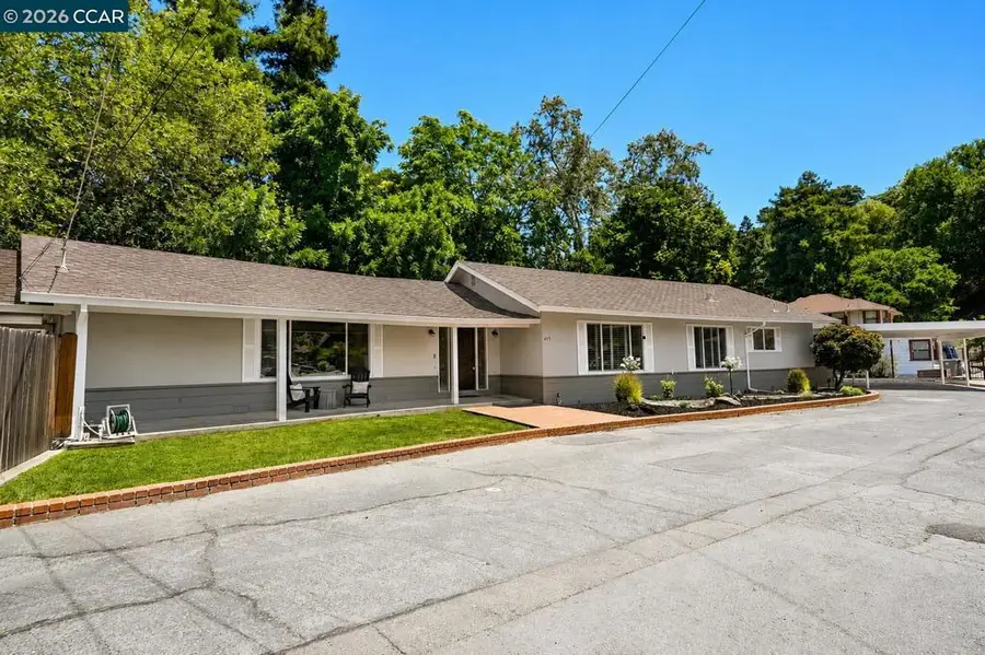 615 Flora St, Martinez, CA 94553 - #2