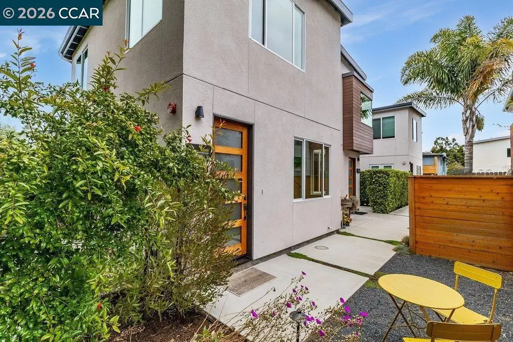 1169 Hearst Ave #B, Berkeley, CA 94702 - #1