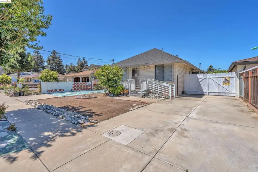 36863 Elm St, Newark, CA 94560 - #2