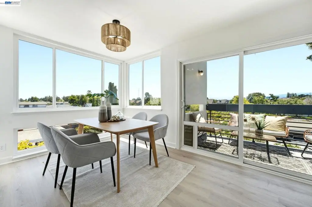 1075 Shell Blvd #11, Foster City, CA 94404 - #1