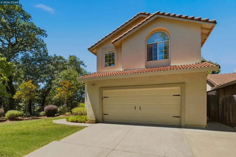 862 Foothill Dr, Windsor, CA 95492 - #3
