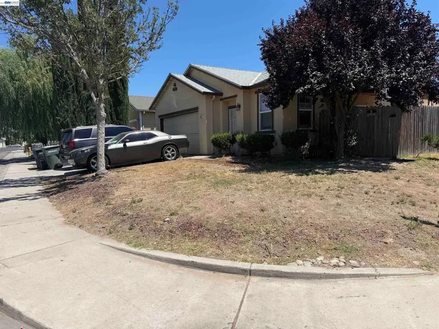 1812 Cielto Dr, Modesto, CA 95358 - #2