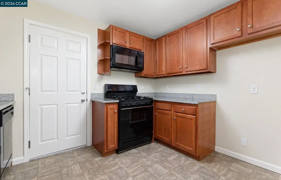 125 Hermosa Ave, Vallejo, CA 94589 - #3