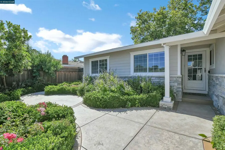 3555 Thunderbird Dr, Concord, CA 94520 - #3