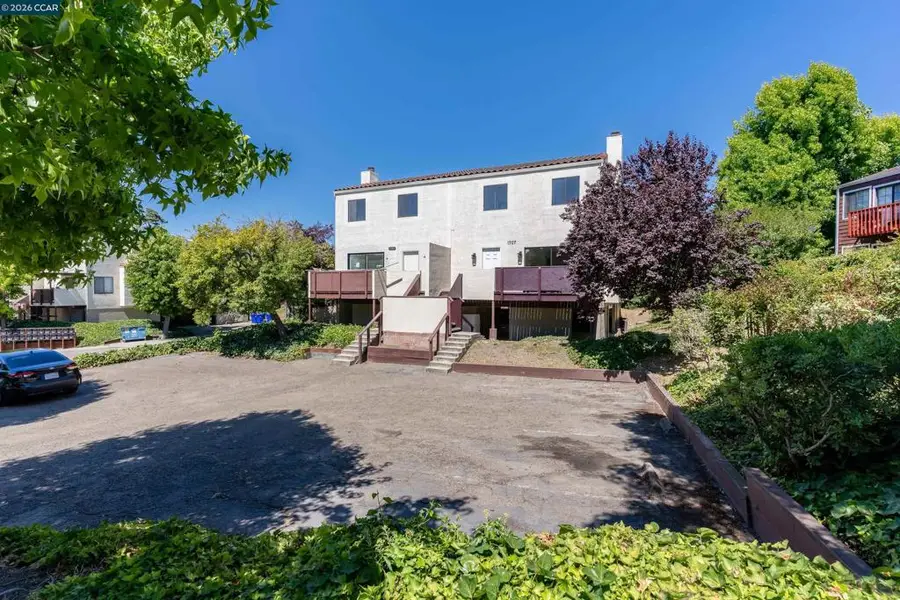 1707 Dalessi Dr, Pinole, CA 94564 - #2