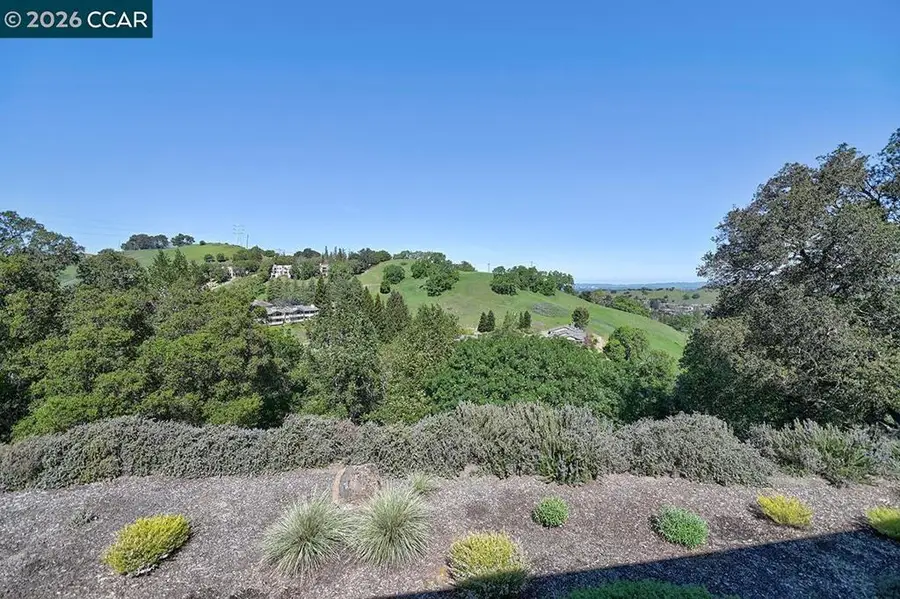 3136 Ptarmigan Dr #5, Walnut Creek, CA 94595 - #2