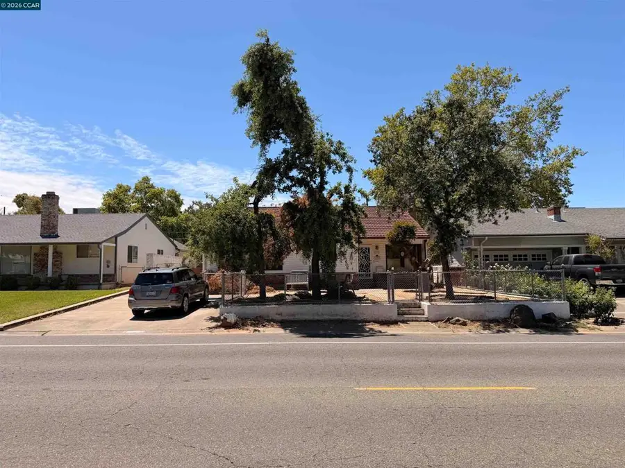 3732 Kings Way, Sacramento, CA 95821 - #3