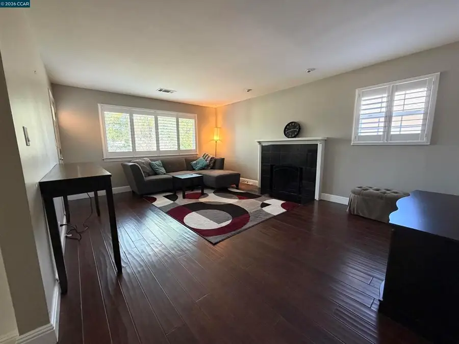 930 Sassel Avenue, Concord, CA 94518 - #2