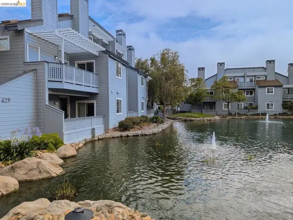 429 Cork Harbour Cir #APT G, Redwood City, CA 94065