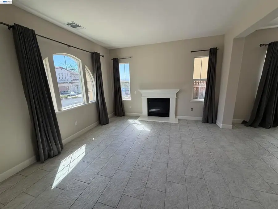 1695 N Terracina Dr, Dublin, CA 94568 - #3