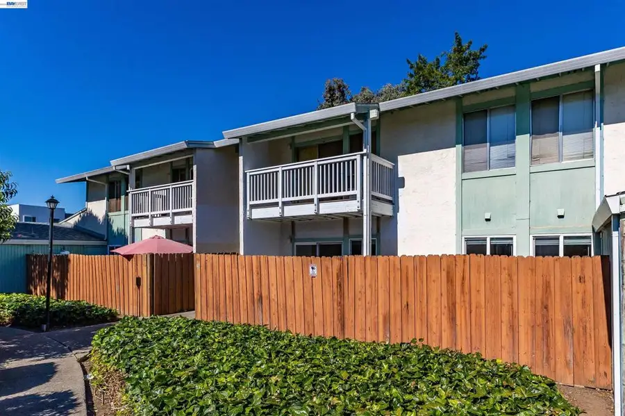 423 Gregory Street #40, Fairfield, CA 94533 - #3