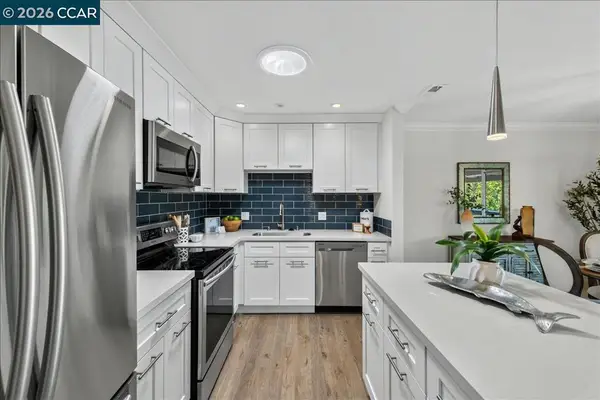 1217 Leisure Ln #5, Walnut Creek, CA 94595