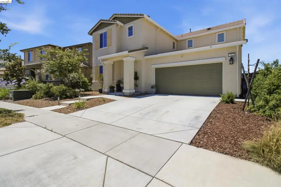782 Silver Creek Cir, Plumas Lake, CA 95961 - #3