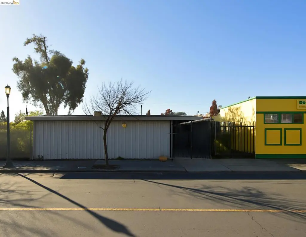 10329 Macarthur Blvd, Oakland, CA 94605 - #1