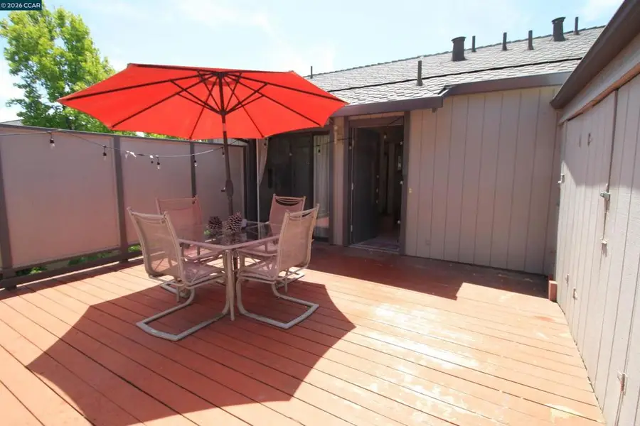 1506 Ashwood Dr, Martinez, CA 94553 - #3