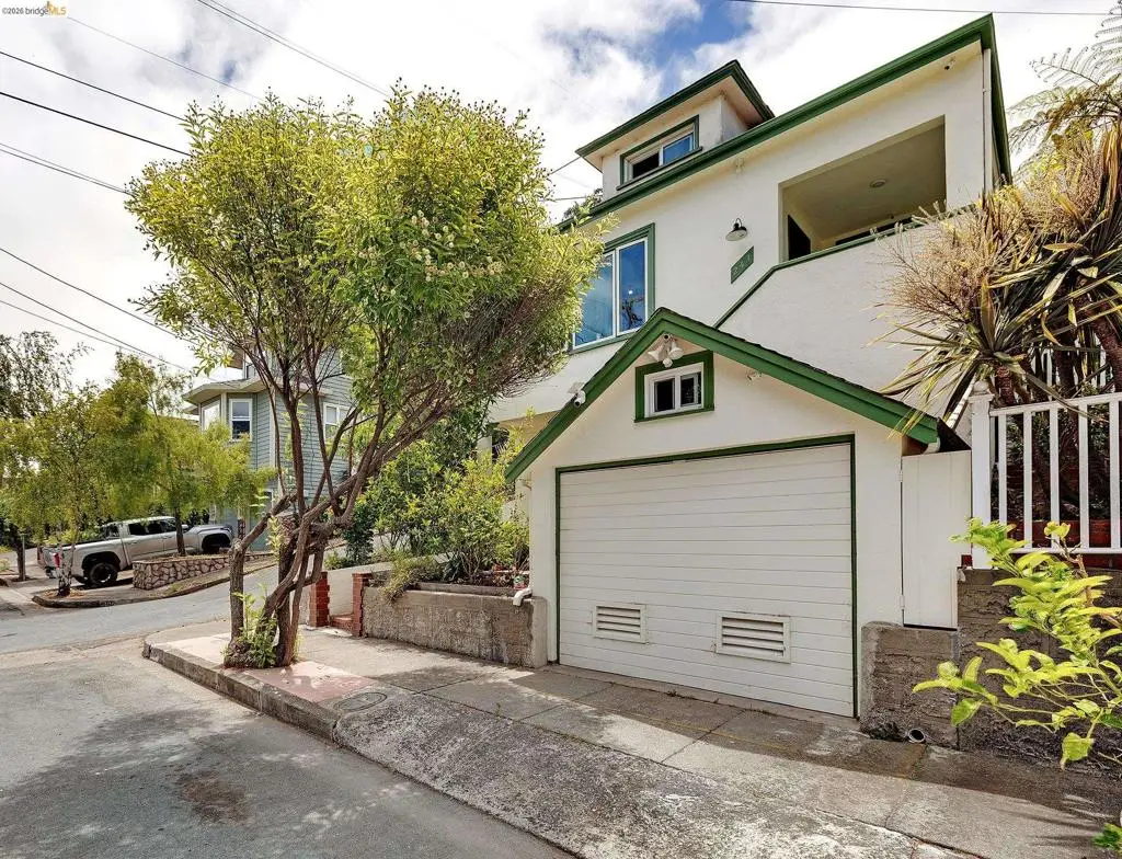 243 Nevada Ave, Richmond, CA 94801 - #1