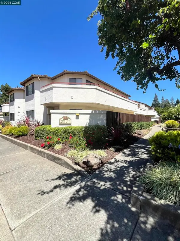 5065 Valley Crest Dr #242, Concord, CA 94521