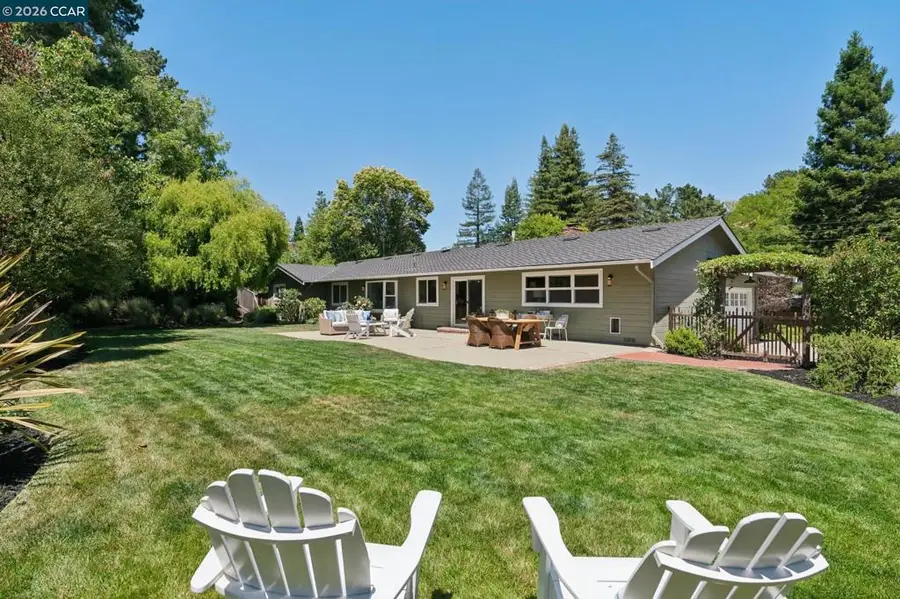 247 Corliss Dr, Moraga, CA 94556 - #3