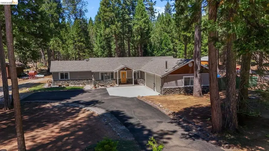 31444 Emigrant Trl, Shingletown, CA 96088 - #2