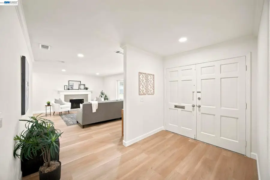1082 Springfield Dr., Walnut Creek, CA 94598 - #3