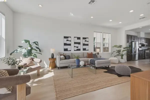 38182 Luma Ter, Newark, CA 94560