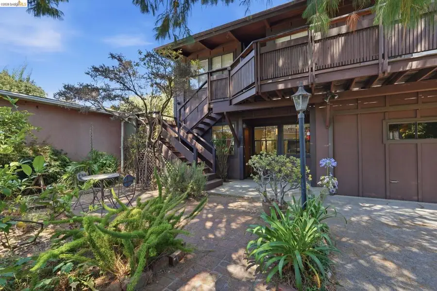2915 Benvenue Ave #C, Berkeley, CA 94705 - #2